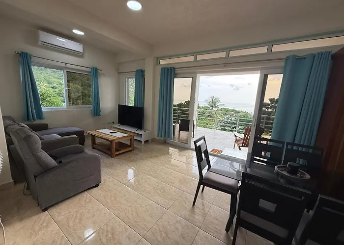 You 4 Ric Piton Suites
